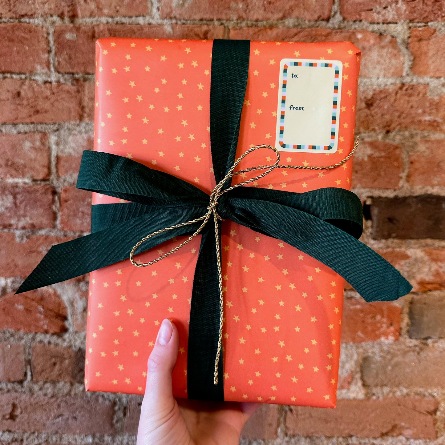 Golden Stars Gift Wrap